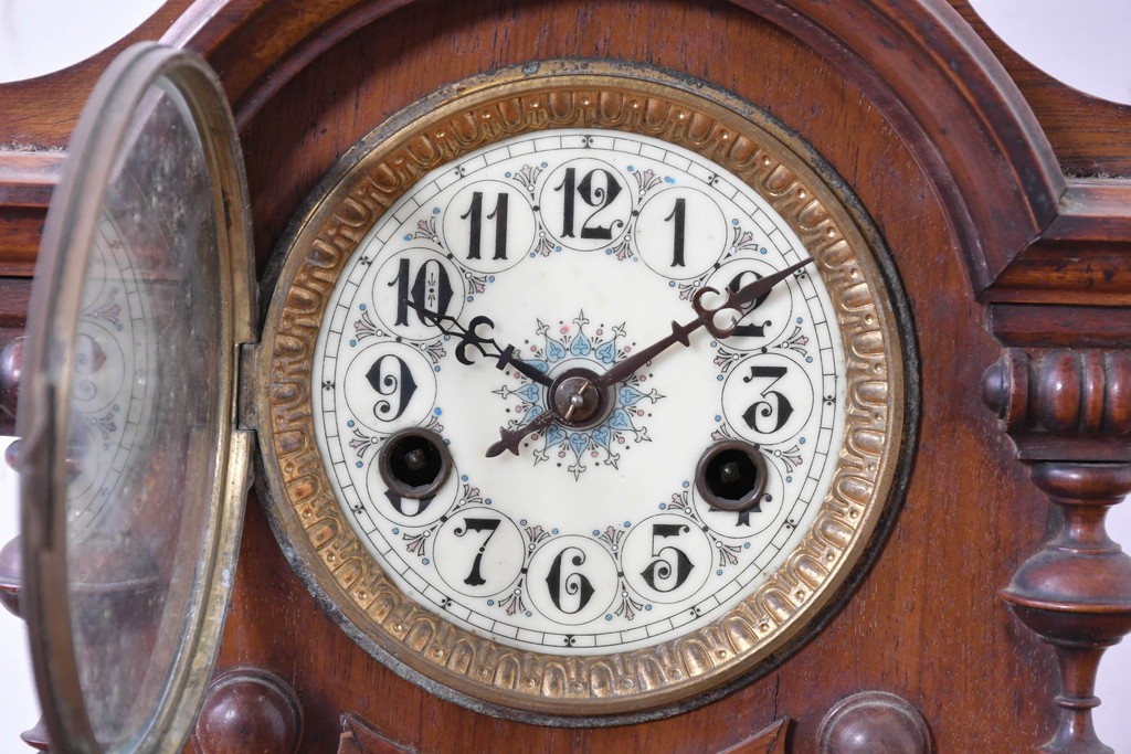 ドイツアンティーク　H.A.C(ハンブルグ・アメリカンクロック・カンパニー)製　Junghans(ユンハンス)合併前の希少品!　文字盤の美しい置時計　(R-086141)