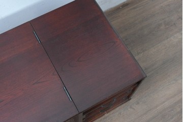 中古　希少な廃番品　欅(ケヤキ)材　コンパクトにまとまる折り畳み式文机　(R-086142)