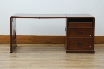 中古　希少な廃番品　欅(ケヤキ)材　コンパクトにまとまる折り畳み式文机　(R-086142)