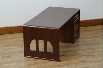 中古　希少な廃番品　欅(ケヤキ)材　コンパクトにまとまる折り畳み式文机　(R-086142)