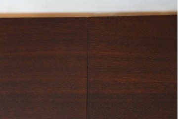 中古　希少な廃番品　欅(ケヤキ)材　コンパクトにまとまる折り畳み式文机　(R-086142)