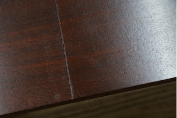 中古　希少な廃番品　欅(ケヤキ)材　コンパクトにまとまる折り畳み式文机　(R-086142)