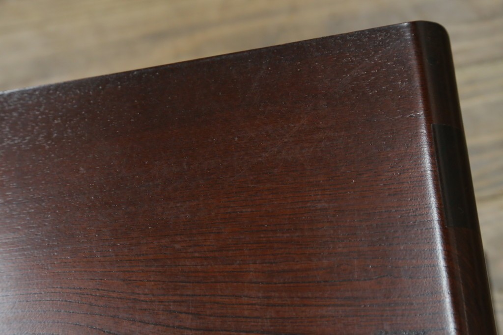 中古　希少な廃番品　欅(ケヤキ)材　コンパクトにまとまる折り畳み式文机　(R-086142)