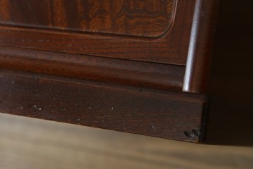 中古　希少な廃番品　欅(ケヤキ)材　コンパクトにまとまる折り畳み式文机　(R-086142)