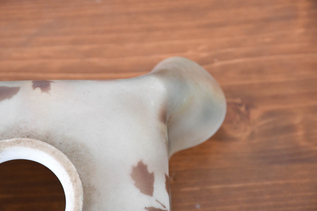 《引っ掛けシーリング式ペンダントライト加工費込み》フランスヴィンテージ　花文様がやさしく浮かぶガラスシェード　(R-086143)