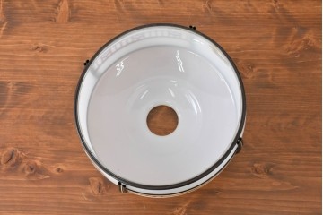 《引っ掛けシーリング式ペンダントライト加工費込み》　和製ヴィンテージ　昭和初期　セルロイド装飾による花文がやさしくあしらわれた照明シェード　(R-086146)