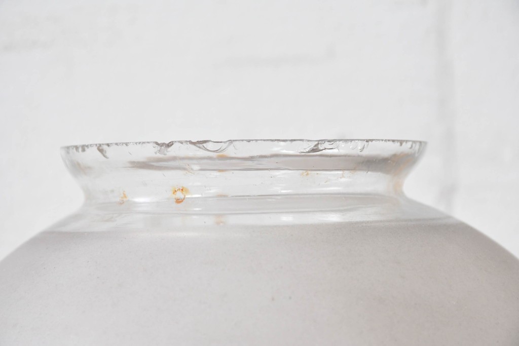 《引っ掛けシーリング式ペンダントライト加工費込み》　和製アンティーク　すりガラスのシンプルな球体型ペンダントライト　(R-086149)