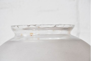 《引っ掛けシーリング式ペンダントライト加工費込み》　和製アンティーク　すりガラスのシンプルな球体型ペンダントライト　(R-086149)