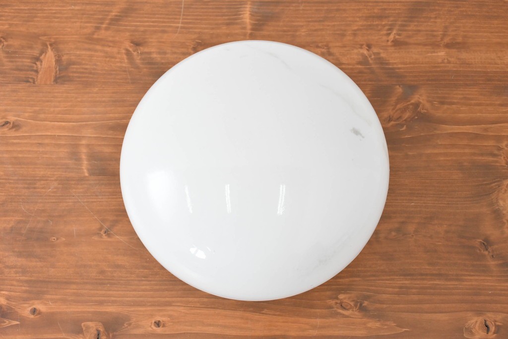 《天井・壁付け照明加工費込み》　和製アンティーク　シンプルな乳白色のオーバル型シーリングライト　(R-086152)