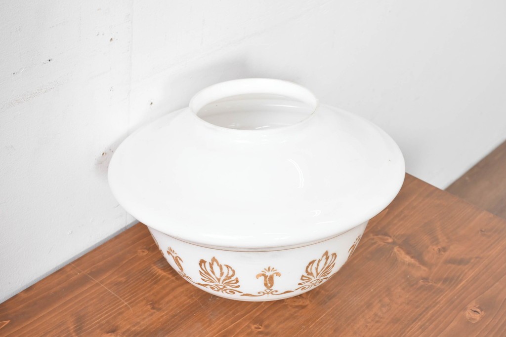 《引っ掛けシーリング式ペンダントライト加工費込み》　和製アンティーク　ゴールドの文様が優雅な大型ペンダントライト　(R-086154)