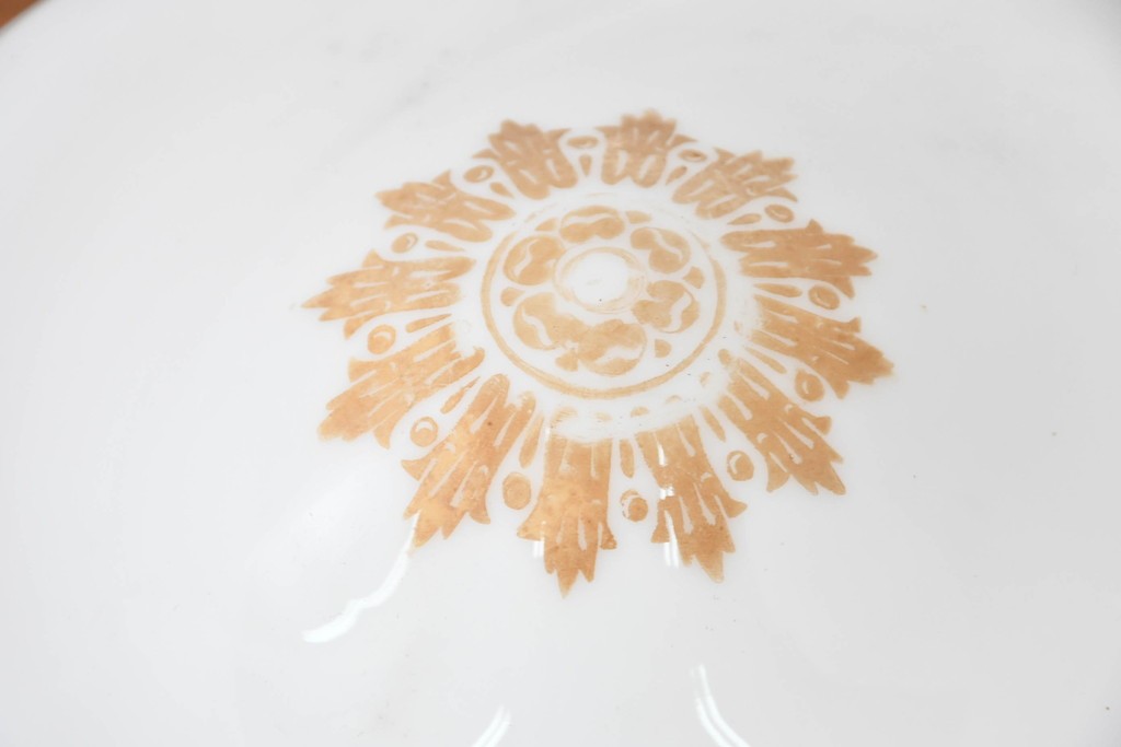 《引っ掛けシーリング式ペンダントライト加工費込み》　和製アンティーク　ゴールドの文様が優雅な大型ペンダントライト　(R-086154)