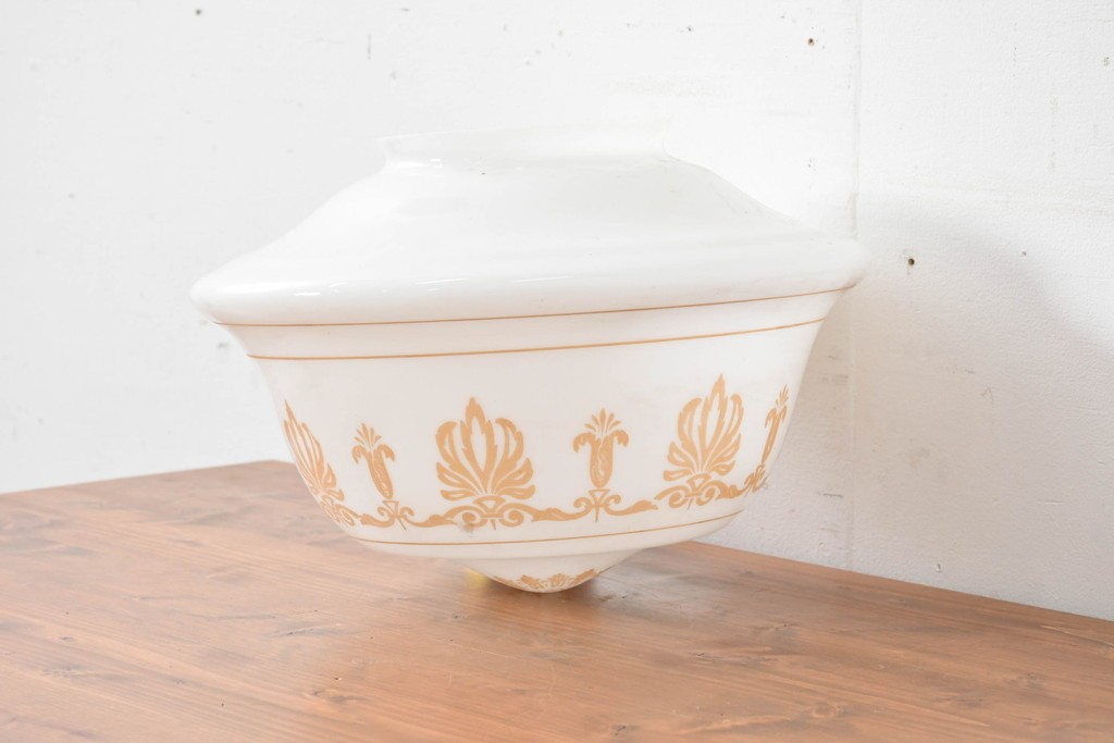 《引っ掛けシーリング式ペンダントライト加工費込み》　和製アンティーク　ゴールドの文様が優雅な大型ペンダントライト　(R-086155)