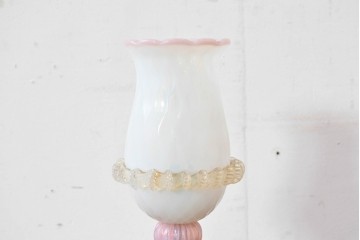 イタリアヴィンテージ　ムラノガラス　職人手作り　繊細な色合いが可愛らしいテーブルスタンド　(R-086175)