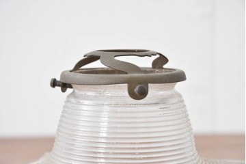 《引っ掛けシーリング式ペンダントライト加工費込み》　ヨーロッパヴィンテージ　花弁のようなフリルシェードが美しい透明ガラスのペンダントライト　(R-086178)