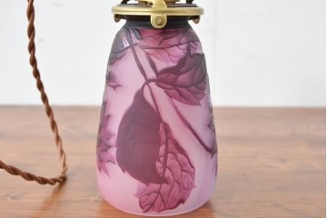 フランスアンティーク　Laflor(ラフロール)ガラス工房　美しい花モチーフのガレ風ペンダントライト　(R-086180)