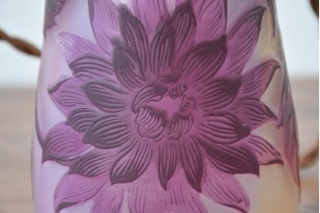 フランスアンティーク　Laflor(ラフロール)ガラス工房　美しい花モチーフのガレ風ペンダントライト　(R-086180)