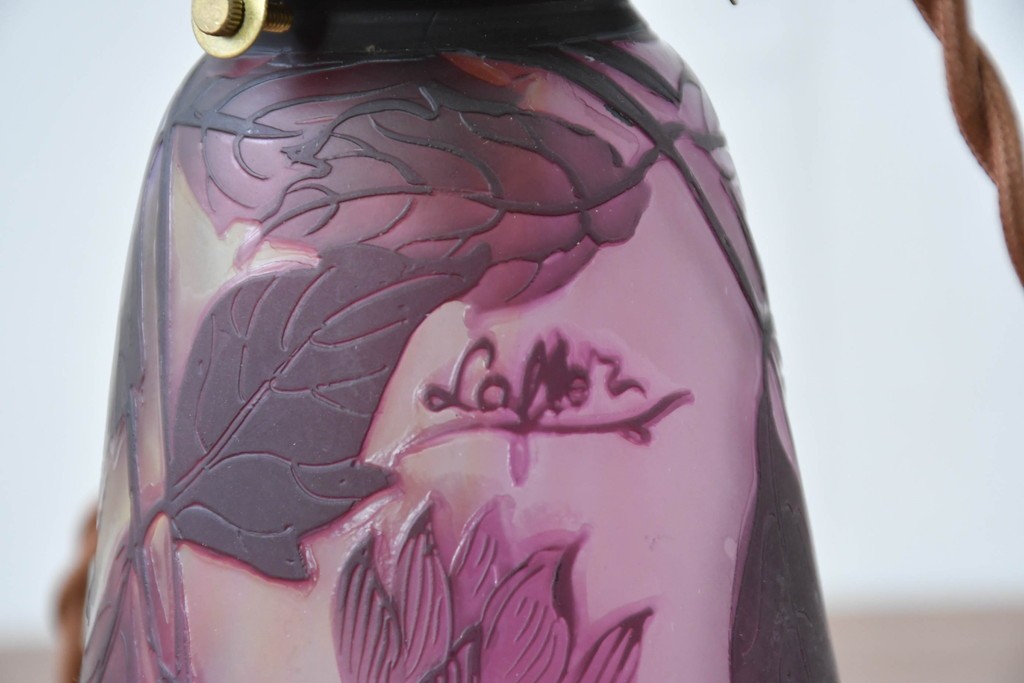 フランスアンティーク　Laflor(ラフロール)ガラス工房　美しい花モチーフのガレ風ペンダントライト　(R-086180)