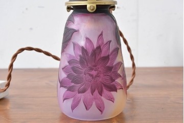 フランスアンティーク　Laflor(ラフロール)ガラス工房　美しい花モチーフのガレ風ペンダントライト　(R-086180)