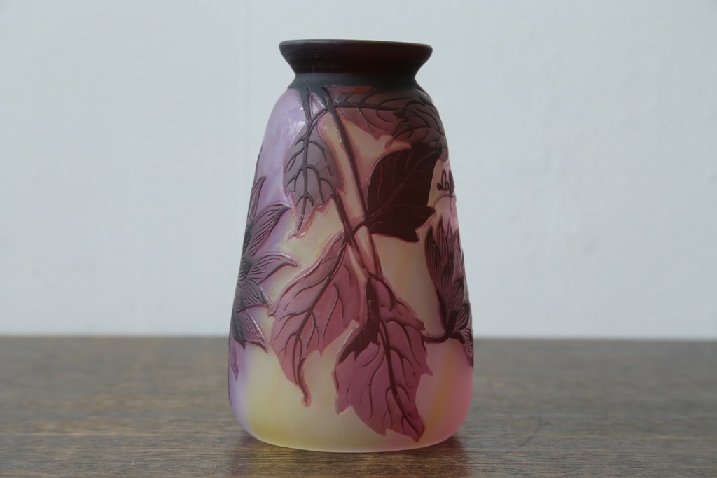 フランスアンティーク　Laflor(ラフロール)ガラス工房　美しい花モチーフのガレ風ペンダントライト　(R-086180)