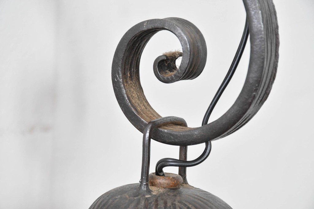 フランスヴィンテージ　DEGUE(デュゲ)　遊び心あるハロウィンカラーのランタン型ウォールライト　(R-086182)