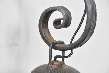 フランスヴィンテージ　DEGUE(デュゲ)　遊び心あるハロウィンカラーのランタン型ウォールライト　(R-086182)