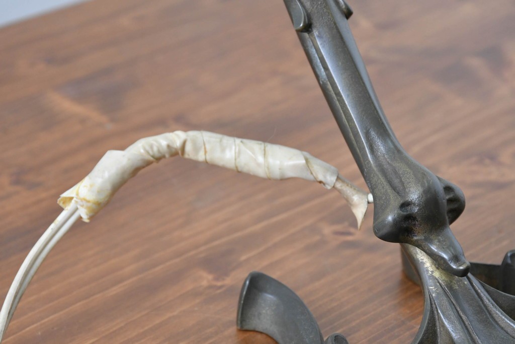 フランスアンティーク　Muller Freres Luneville(ミューラー兄弟)　配色の美しいガラスシェードのテーブルスタンド　(R-086183)