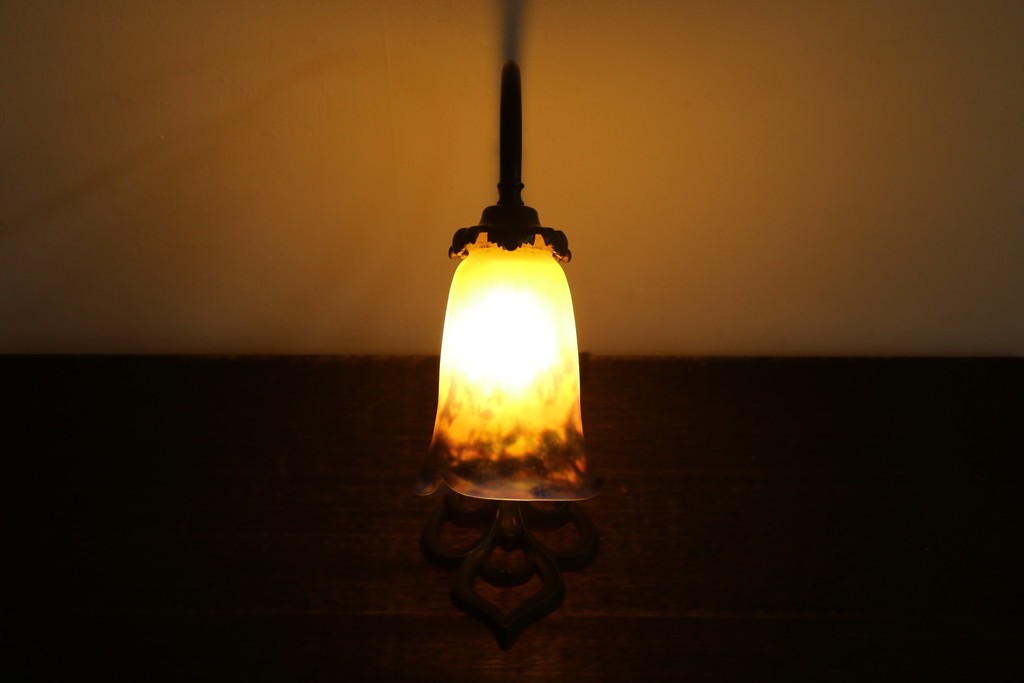 フランスアンティーク　Muller Freres Luneville(ミューラー兄弟)　配色の美しいガラスシェードのテーブルスタンド　(R-086183)