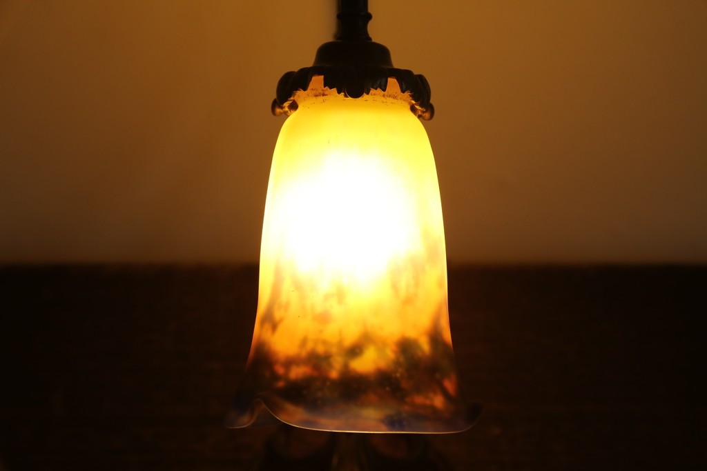 フランスアンティーク　Muller Freres Luneville(ミューラー兄弟)　配色の美しいガラスシェードのテーブルスタンド　(R-086183)