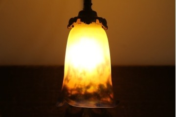 フランスアンティーク　Muller Freres Luneville(ミューラー兄弟)　配色の美しいガラスシェードのテーブルスタンド　(R-086183)