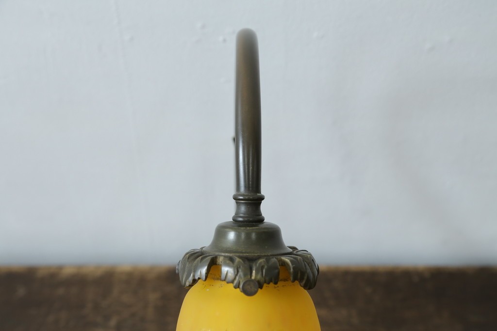 フランスアンティーク　Muller Freres Luneville(ミューラー兄弟)　配色の美しいガラスシェードのテーブルスタンド　(R-086183)