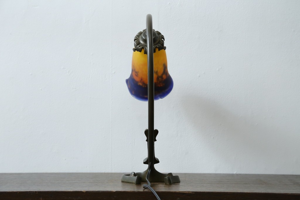 フランスアンティーク　Muller Freres Luneville(ミューラー兄弟)　配色の美しいガラスシェードのテーブルスタンド　(R-086183)