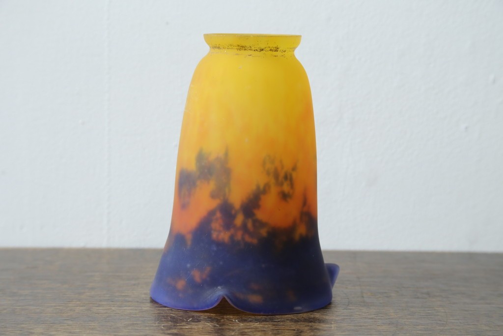 フランスアンティーク　Muller Freres Luneville(ミューラー兄弟)　配色の美しいガラスシェードのテーブルスタンド　(R-086183)