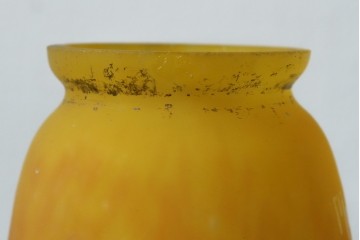 フランスアンティーク　Muller Freres Luneville(ミューラー兄弟)　配色の美しいガラスシェードのテーブルスタンド　(R-086183)