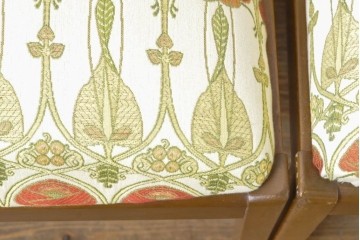 イギリスヴィンテージ　nathan(ネイサン)　ビーチ材　目を惹くボタニカル柄ファブリックのダイニングチェア3脚セット　(R-086186)