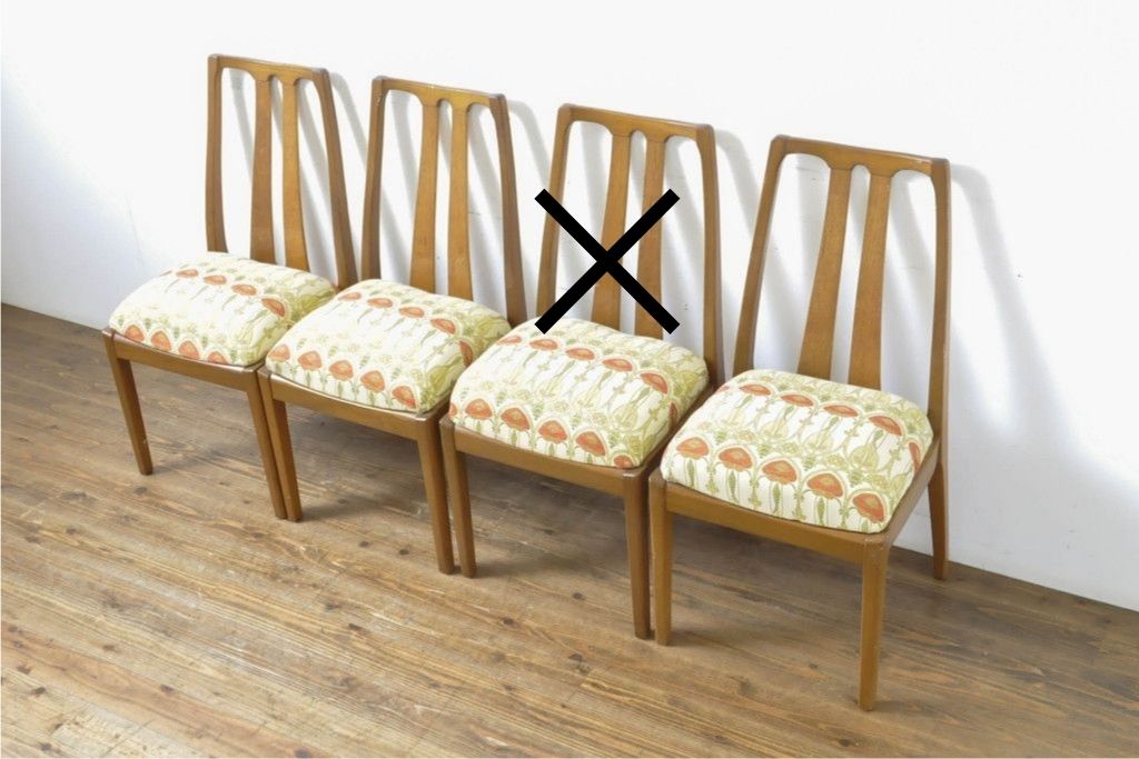 イギリスヴィンテージ　nathan(ネイサン)　ビーチ材　目を惹くボタニカル柄ファブリックのダイニングチェア3脚セット　(R-086186)