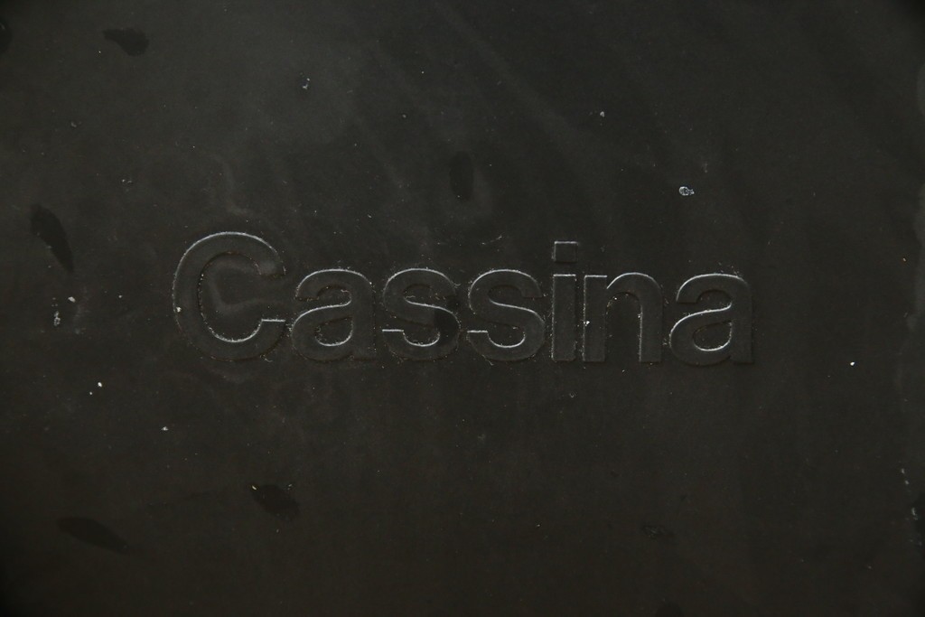 中古　超美品　Cassina(カッシーナ)　MARIO BELLINI(マリオベリーニ)　なめらかな質感の厚革製413CAB(キャブ)アームチェア2脚セット　定価(2脚合計)約100万円　(R-086189)