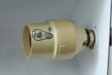 アメリカヴィンテージ　DREXEL HERITAGE(ドレクセルヘリテイジ)　ゴールドのヘアライン仕上げと支柱の意匠が美しいデスクスタンド　(R-086190)