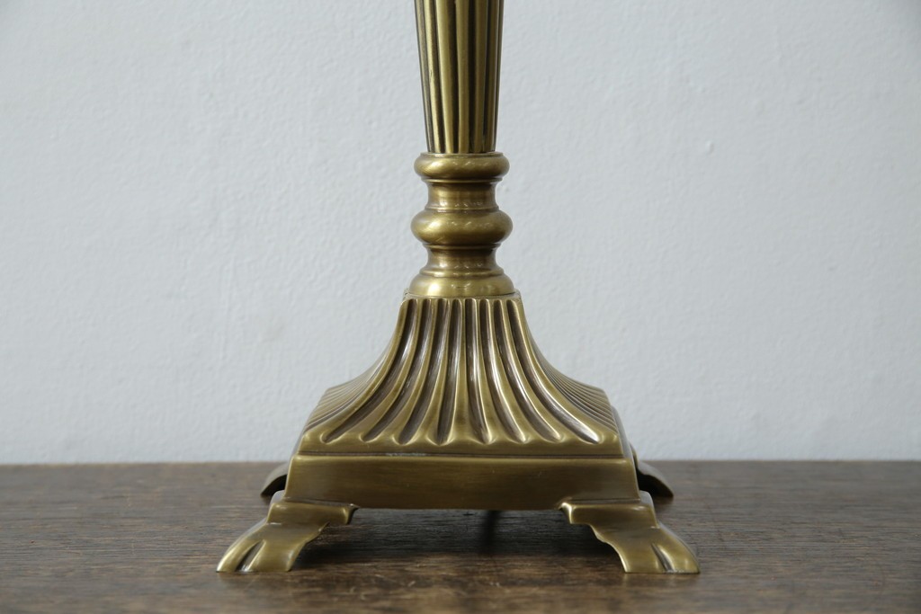 アメリカヴィンテージ　DREXEL HERITAGE(ドレクセルヘリテイジ)　ゴールドのヘアライン仕上げと支柱の意匠が美しいデスクスタンド　(R-086190)