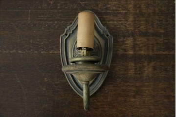 アメリカヴィンテージ　クラシカルな蝋燭型のウォールライト　(R-086191)