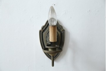 アメリカヴィンテージ　クラシカルな蝋燭型のウォールライト　(R-086192)