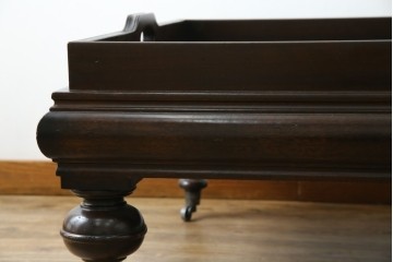 中古　Ralph Lauren Home(ラルフローレンホーム)　New Bohemian Coffee Table　丸みのあるバルボス脚が印象的なローテーブル　(R-086194)