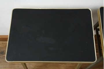 和製ヴィンテージ　華奢なメタリックフレームが印象的なサイドテーブル2点セット　(R-086196)