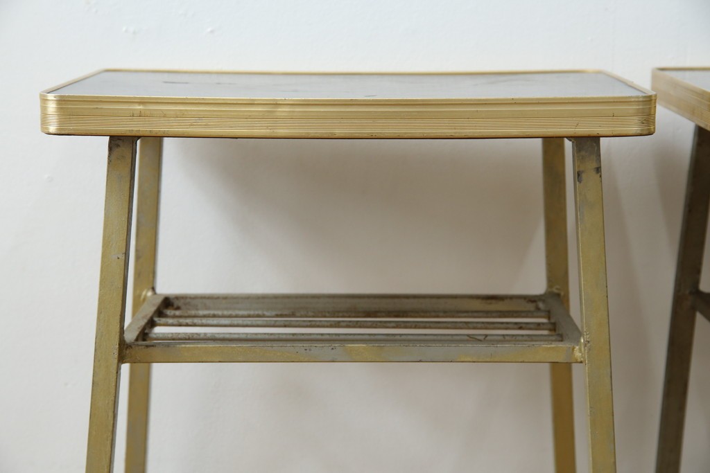 和製ヴィンテージ　華奢なメタリックフレームが印象的なサイドテーブル2点セット　(R-086196)