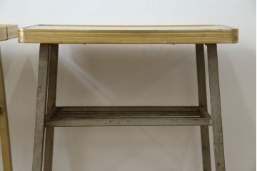 和製ヴィンテージ　華奢なメタリックフレームが印象的なサイドテーブル2点セット　(R-086196)