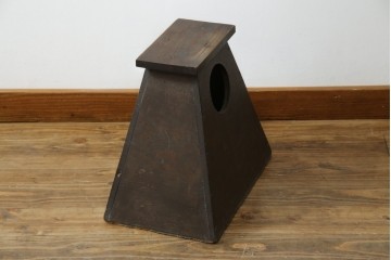 和製アンティーク　明治大正期　古道具の味わいが感じられる昔ながらの踏み台　(R-086197)
