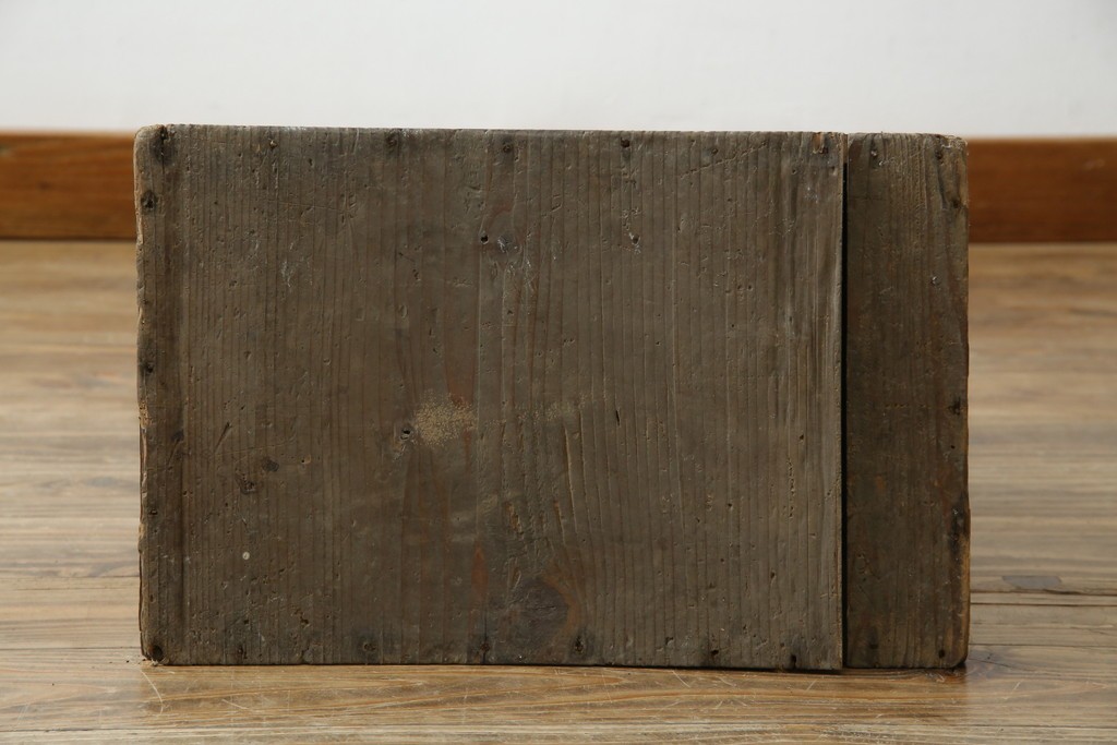 和製アンティーク　明治大正期　古道具の味わいが感じられる昔ながらの踏み台　(R-086197)