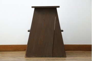 和製アンティーク　昭和初期　素朴な佇まいの2段踏み台　(R-086198)