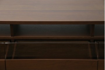 中古　超美品　FUJI FURNITURE(冨士ファニチア)　ガラス×引き出し収納がおしゃれなテレビボード　定価約35万円　(R-086202)