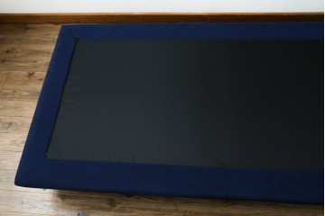 中古　超美品　ほぼ未使用　Ligne roset(リーン・ロゼ)　ROSETPrado(ロゼプラド)　深みのあるブルーの2Pソファ　定価約80万円　(R-086204)