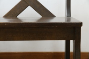 和製ヴィンテージ　オールドカリモク　カリモク家具(karimoku)　RUSTIC(ルスティック)シリーズ　希少な廃番品!　クロスデザインの背もたれが魅力の木製ベンチ　(R-086205)